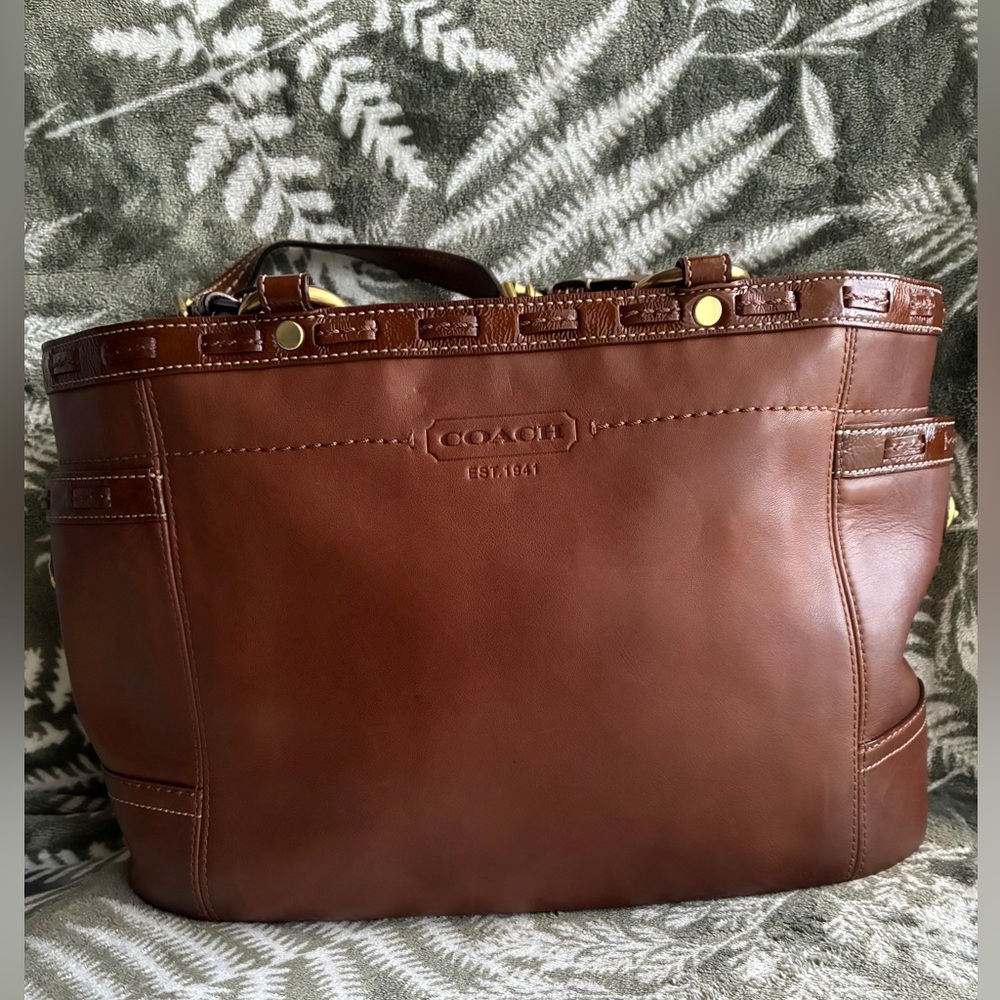 Coach Chestnut Brown Leather Shoulder Tote
